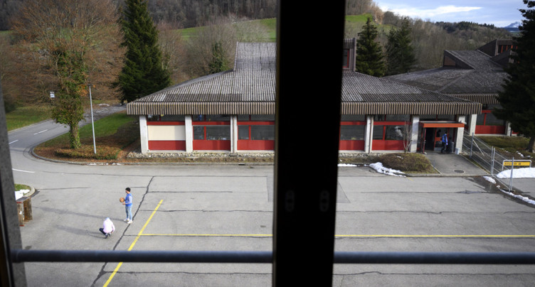 Le SEM rouvre trois centres fédéraux d'asile