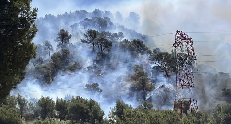 France: l'incendie qui a touché Marseille est « fixé »