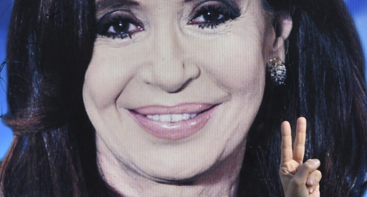 Argentine: Kirchner et ses co-accusés devront payer 535 mio de $