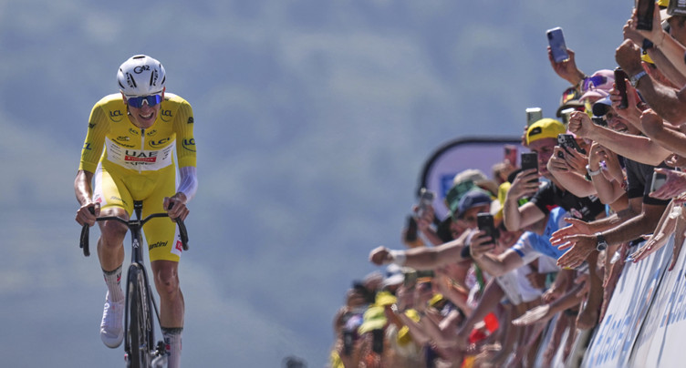 Tour de France: Tadej Pogacar creuse encore l'écart