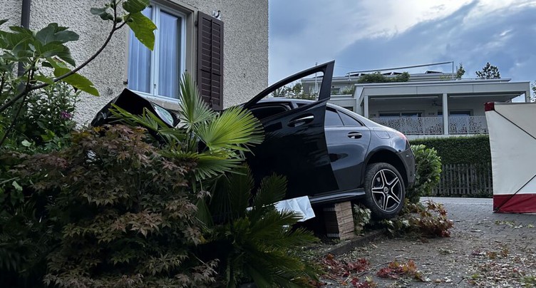 Deux adolescents tués dans un accident de la circulation à Wohlen