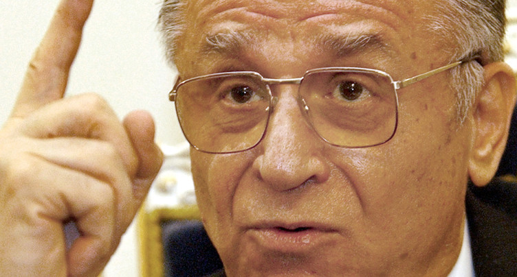 Décès de Ion Iliescu, « petit père » de la Roumanie post-communiste