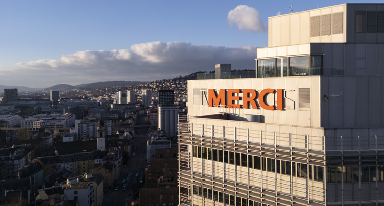 Migros: du colporteur au géant orange en un siècle