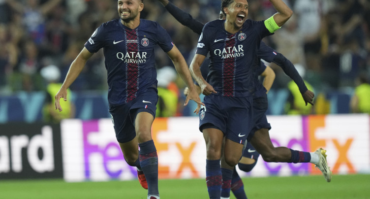 Le PSG bat Tottenham au bout du suspense