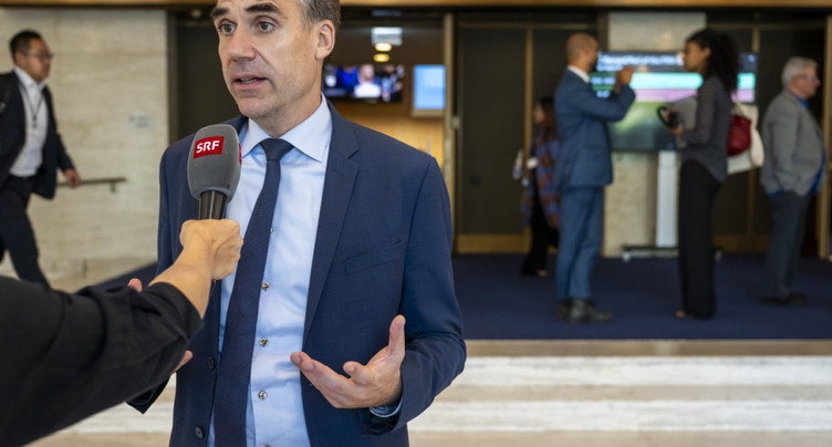 La Suisse « déçue » par l'échec sur le plastique et veut une pause