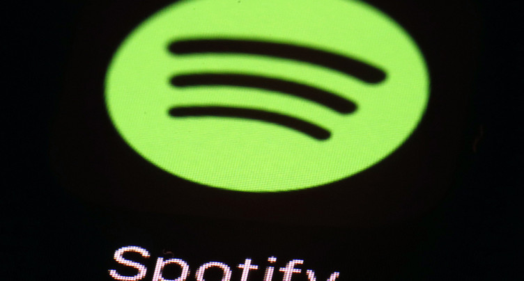 Spotify accusé dans une plainte de fraude aux écoutes