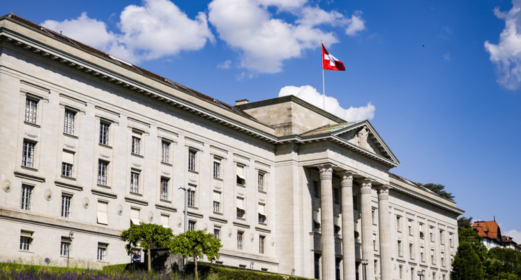 Un médecin ne peut plus pratiquer seul dans le canton de Schwyz