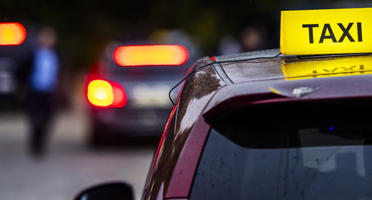 Chauffeur condamné à Zurich pour des abus sexuels sur des clientes