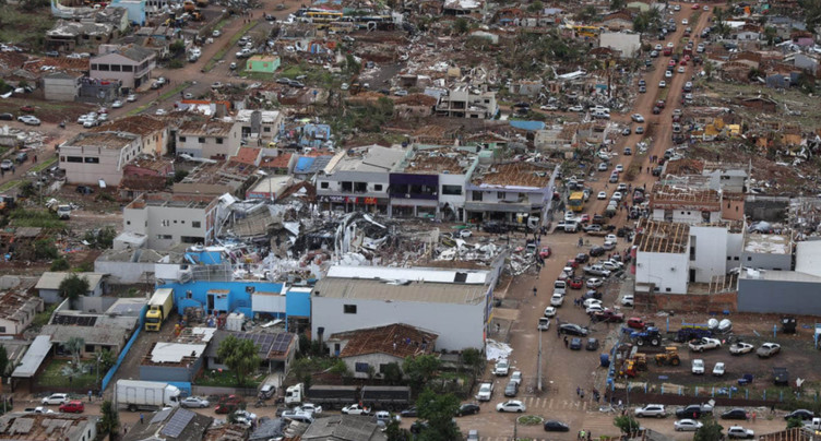 Une tornade fait six morts et 750 blessés dans le sud du Brésil