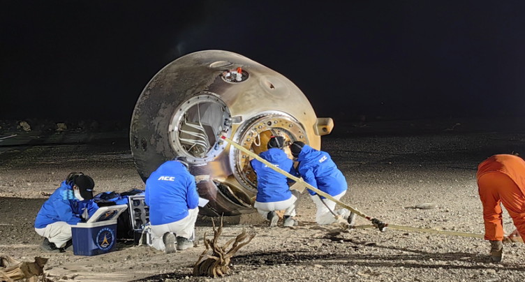 Les astronautes chinois coincés dans l'espace rentrent sur terre