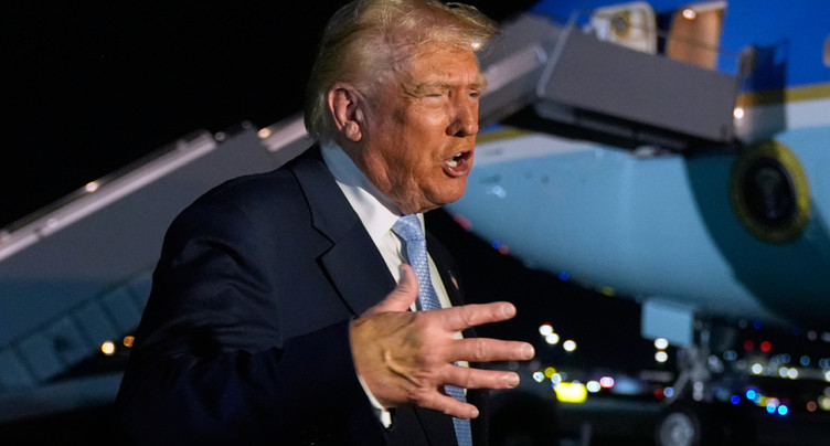 Trump soutient finalement la publication du dossier Epstein