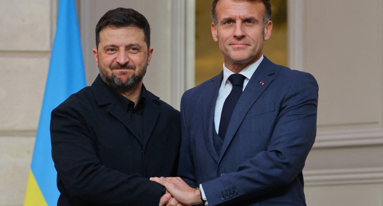 Macron reçoit Zelensky en vue d'un accord d'armement « historique »