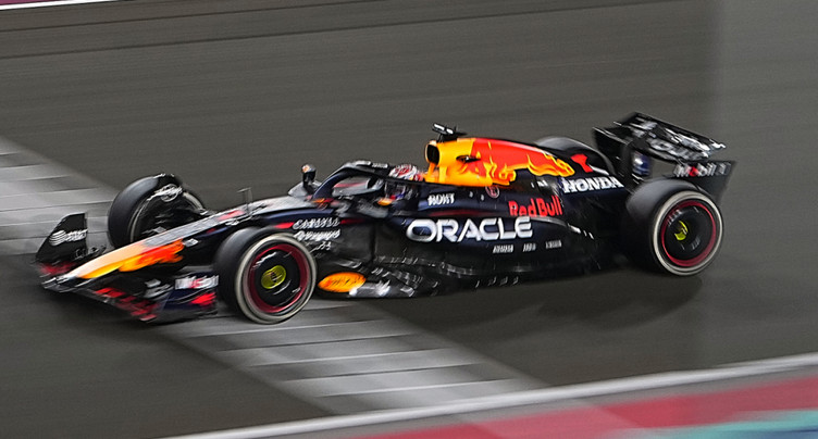 GP du Qatar: Max Verstappen s'impose, tout se jouera à Abou Dhabi