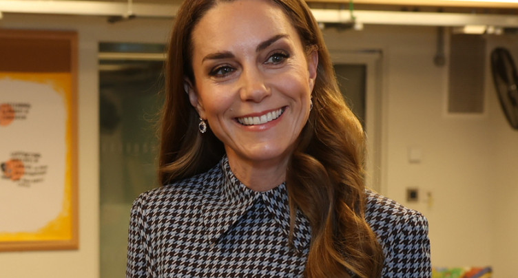 Royaume-Uni: la princesse Kate célèbre l'esprit de solidarité
