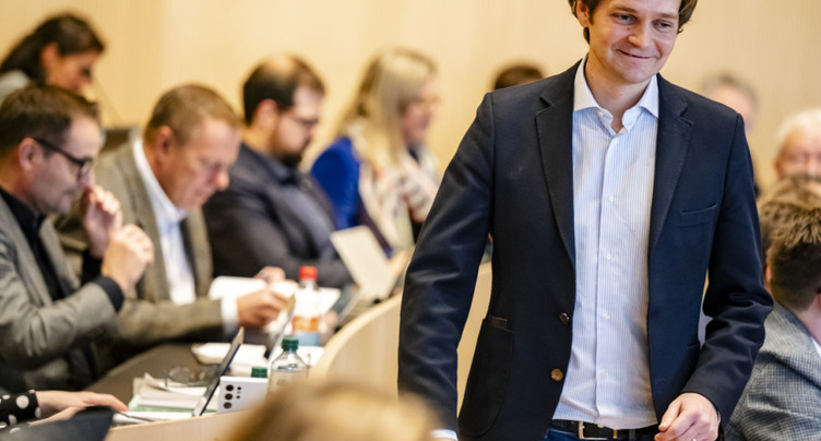 Sébastien Cala se porte candidat pour remplacer Rebecca Ruiz