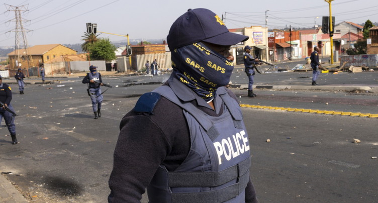 Tirs dans un foyer de travailleurs à Pretoria: onze morts