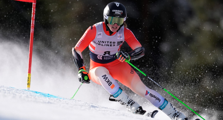 Camille Rast 5e, Alice Robinson mène à Mont-Tremblant