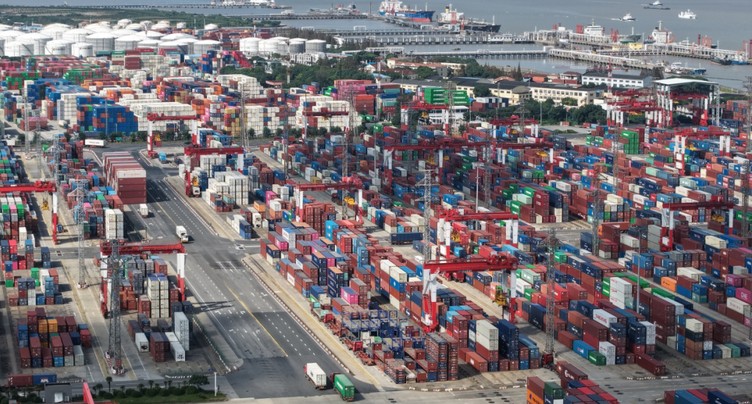 Chine: l'excédent commercial dépasse 1000 milliards de dollars