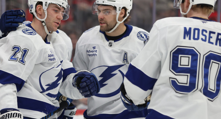 Des assists et de larges victoires pour Josi et Moser