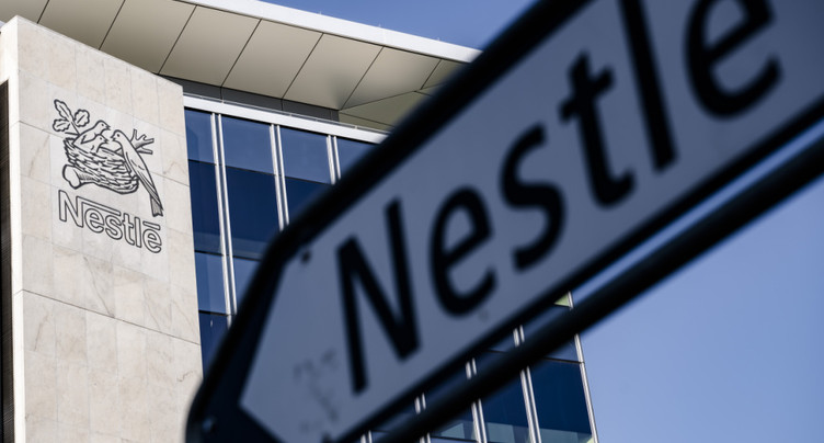 Lait infantile Nestlé: Foodwatch dénonce « un risque inacceptable »