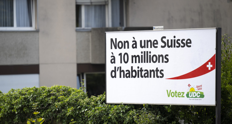 Les sénateurs rejettent l'initiative « Pas de Suisse à 10 millions! »