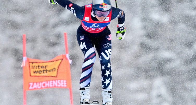 Vonn gagne la descente, Janine Schmitt 5e