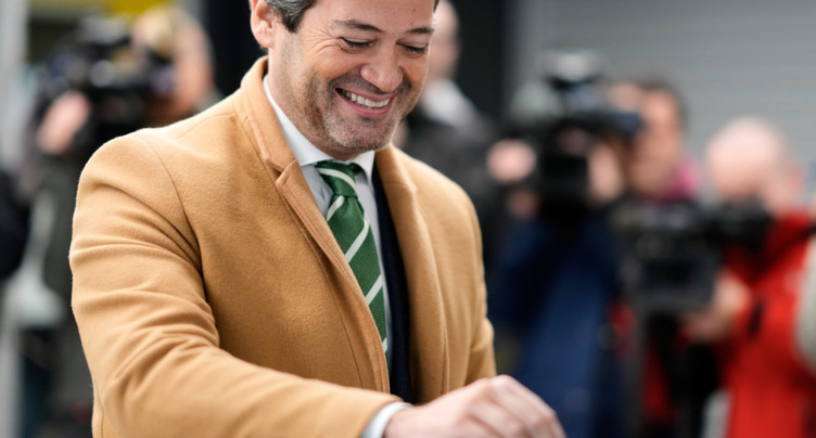 Présidentielle au Portugal: candidat socialiste en tête du 1er tour