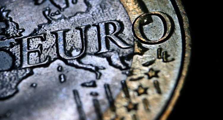 Zone euro: l'inflation sous 2% sur un an en décembre