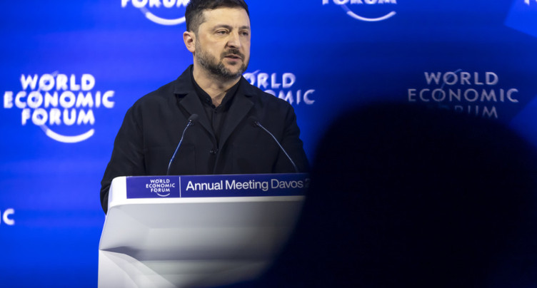 Volodymyr Zelensky critique l'Europe à Davos