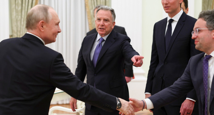 Ukraine: fin de la rencontre entre Poutine et l'émissaire américain