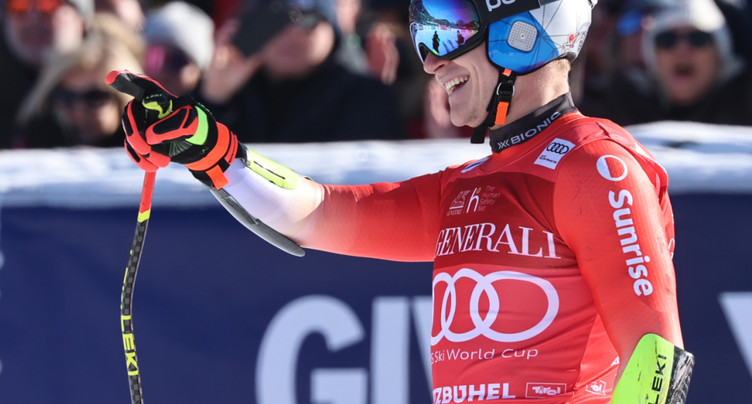 Kitzbühel: Marco Odermatt gagne le super-G comme l'an passé
