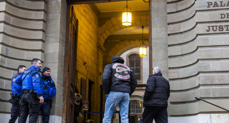 Bandidos/Hells Angels: un tireur condamné à 8 ans de prison