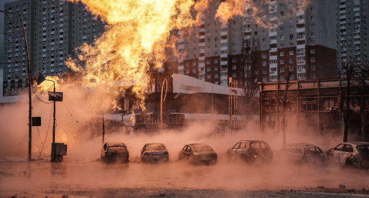 Bombardements russes sur Kharkiv et Kiev: au moins 13 blessés