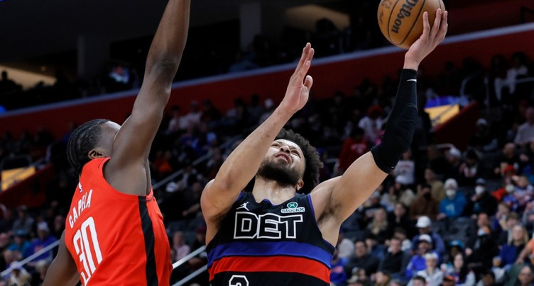 Les Rockets battent le leader de la Conférence Est