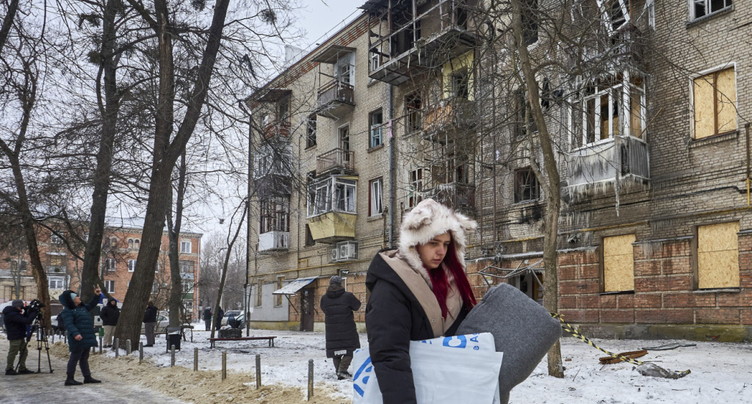 Bombardements russes sur Kharkiv et Kiev: au moins 13 blessés