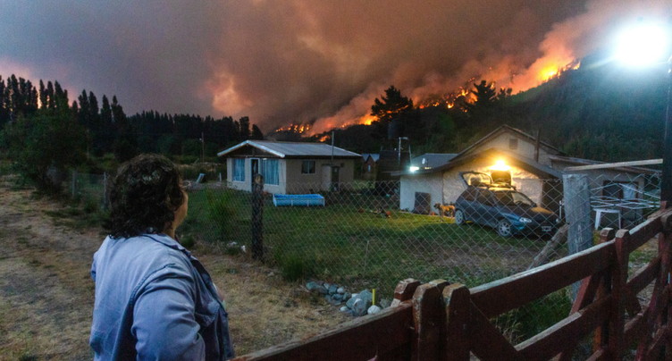 Argentine: le climat extrême complique la lutte contre les feux