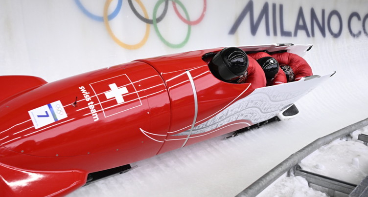 Le bob à quatre de Michael Vogt en bronze