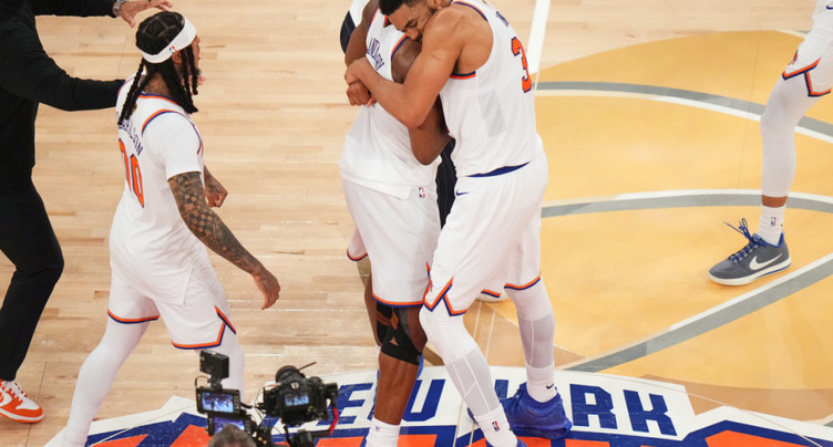 Folle « remontada » des Knicks, qui mènent 3-1 en finale