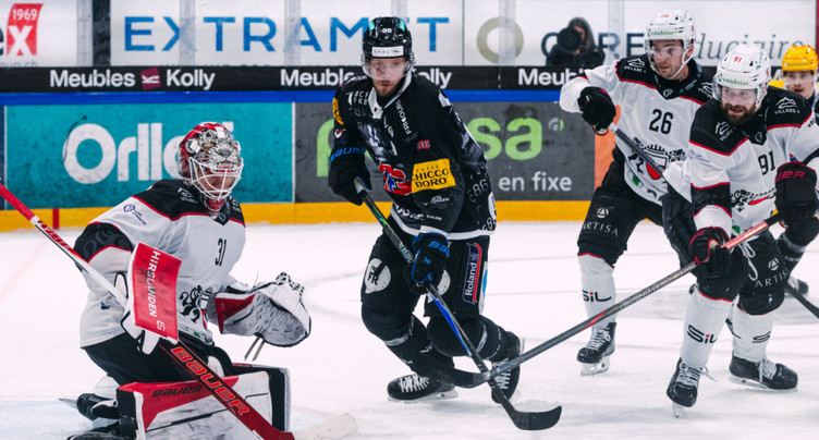 Fribourg lèvera sa bannière de champion contre Lausanne