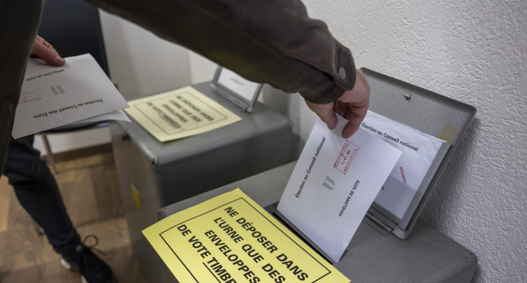 La moitié des votants en Suisse ont 60 ans ou plus