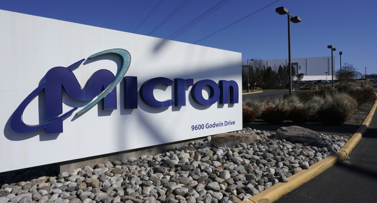 Puces mémoire: résultats records de l'américain Micron