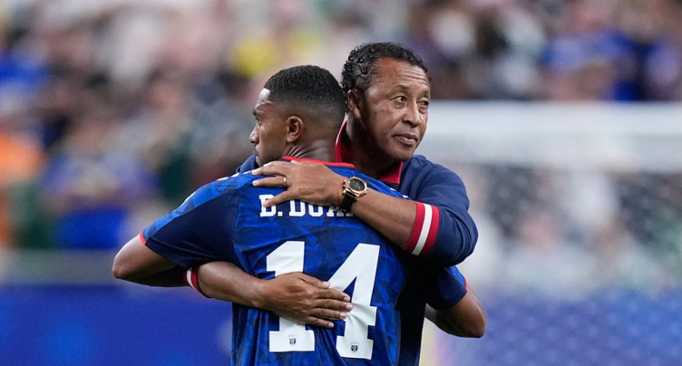 Groupe H: Le Cap-Vert accompagne l'Espagne en 16es de finale