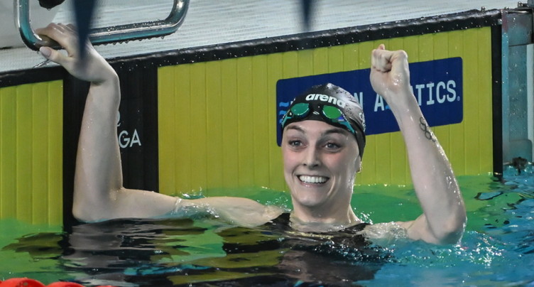 Marrit Steenbergen bat le record du monde du 100 m nage libre