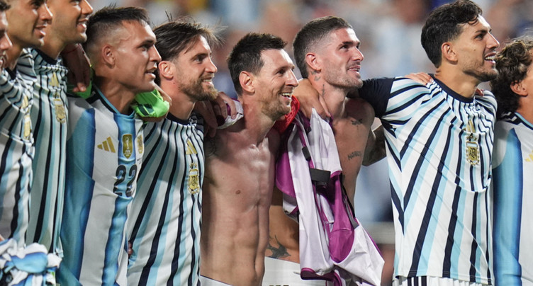 L'Angleterre défie l'Argentine en demi-finale