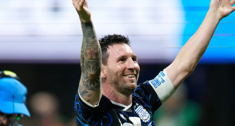 ... et à la fin, c'est Messi qui gagne