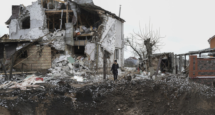 Ukraine : Des bombes à sous-munitions qui alimenteraient le conflit 