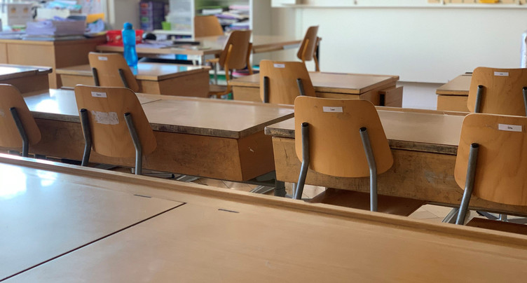 Les classes fluctuent et la caravane passe