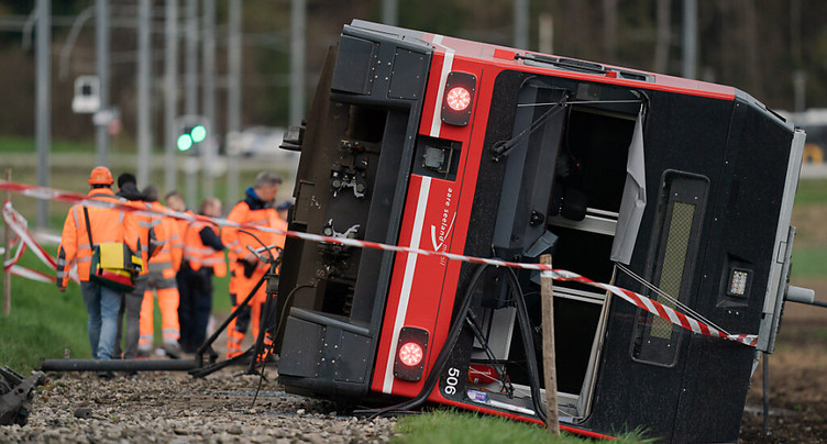Trois blessés dans le déraillement d’un train près de Bienne