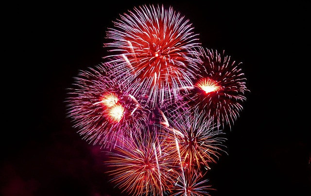 Vers un retour du feu d’artifice à la piscine de Moutier 