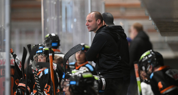 Le HC Tramelan perd aux pénalties